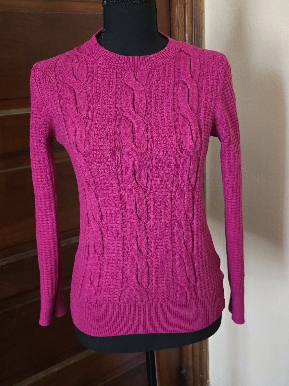 Philosophy Cable Knit Crewneck Sweater - Fuchsia Pink